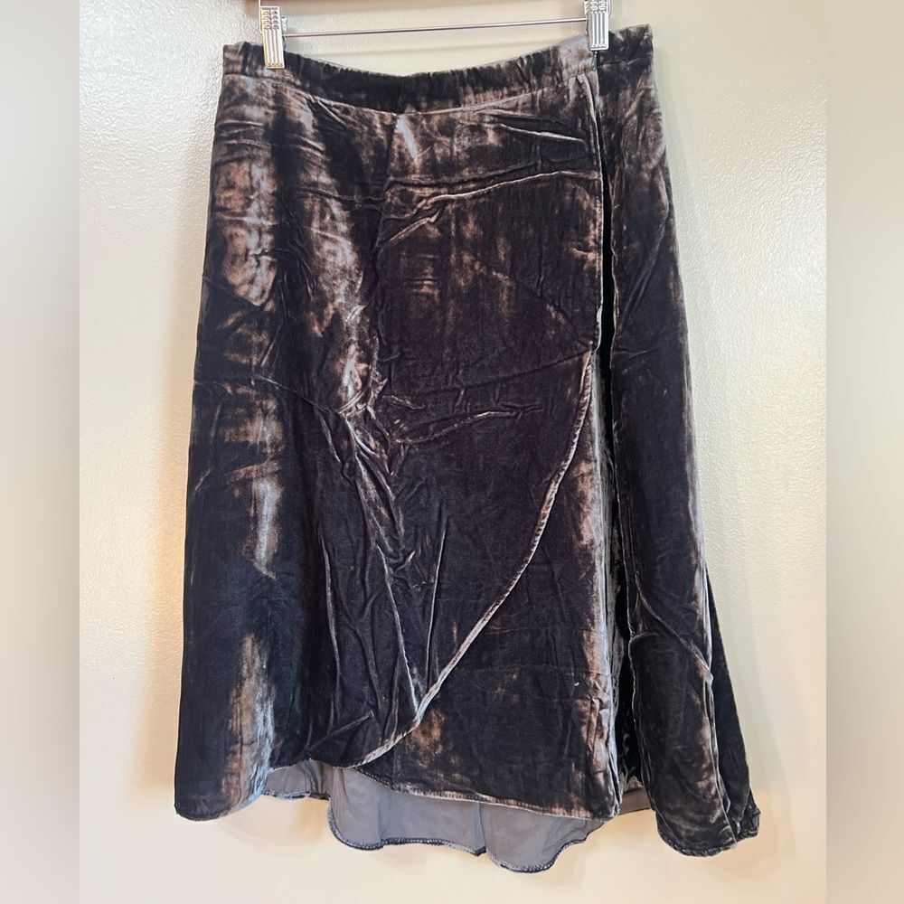 A line velvet skirt Loft silver gray size 8 faux wrap‎ ethereal holiday party